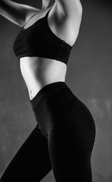 see the relation between belly and spine