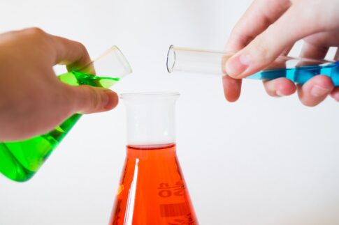 chemistry 相性をあらわすアイキャッチ画像